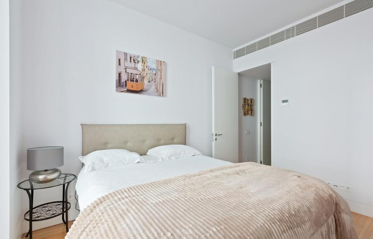 Spacious 1 Bedroom Apartment Near Baixa Lisabona Exterior foto